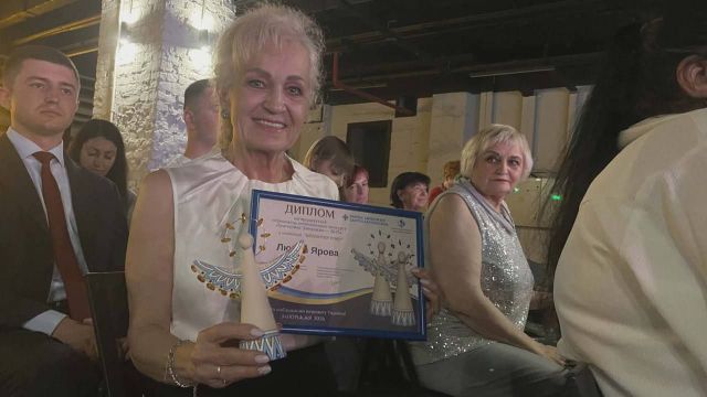 За підтримку людей: оріхів'янка стала "Волонтером року"