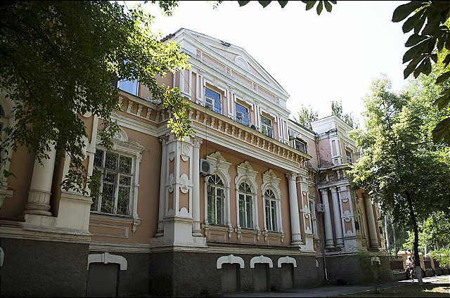 Від евакуації — до нового етапу діяльності та підготовки до майбутніх змін