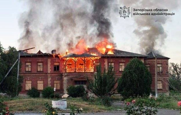 Понад 1100 ударів за добу: ворог збільшив кількість обстрілів населених пунктів Запоріжчини