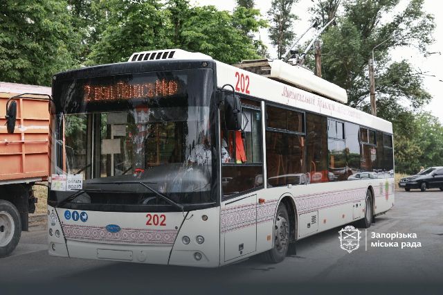 З’єднує два райони: у Запоріжжі відновили важливий тролейбусний маршрут
