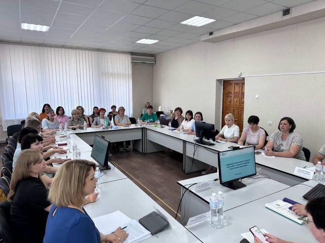 Цифровізація трудових відносин: для представників військових адміністрацій Пологівського району провели важливий тренінг