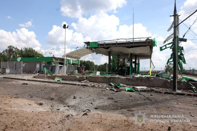 Атаки не припиняються: двоє чоловіків загинули, ще 13 людей поранені внаслідок ворожих ударів по Запоріжжю