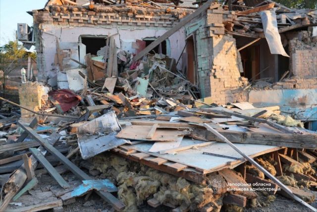 «Придавило плитою та дахом. Почав сам вибиратись»: у Запоріжжі з-під завалу врятували 22-річного хлопця