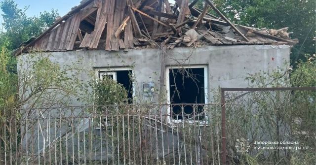 Скидали бомби і атакували дронами: окупанти продовжують терор мешканців Запоріжчини