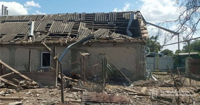 Понад 1000 ударів: Одна людина загинула, ще девʼять отримали поранення внаслідок ворожих атак по Запоріжжю та Запорізькому району