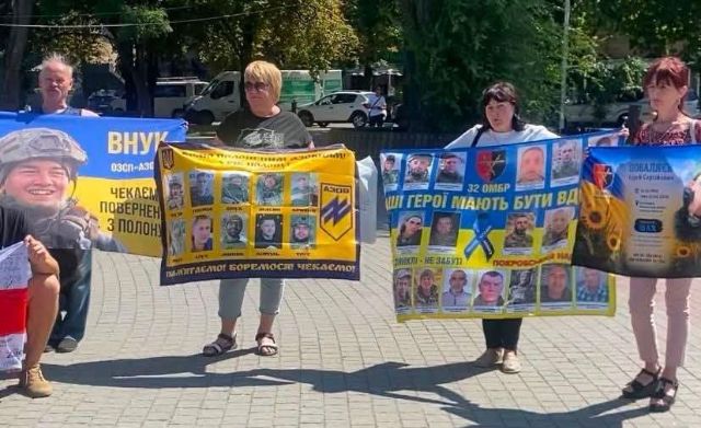 «Ми не маємо права мовчати»: запоріжці вчергове вимагали звільнення усіх військовополонених
