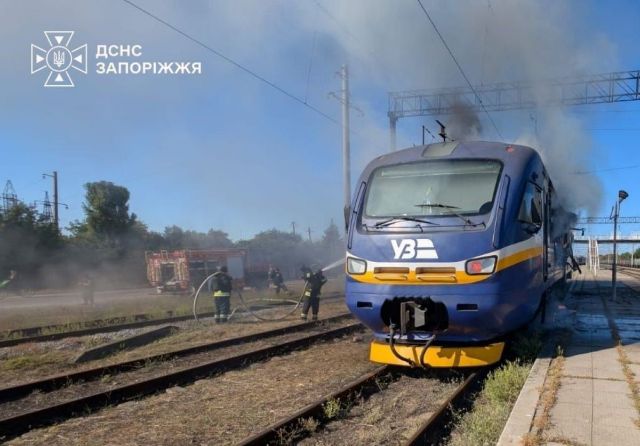 Завжди допомагала людям: загибла у Вільнянську провідниця посмертно нагороджена знаком “Залізні на небі”