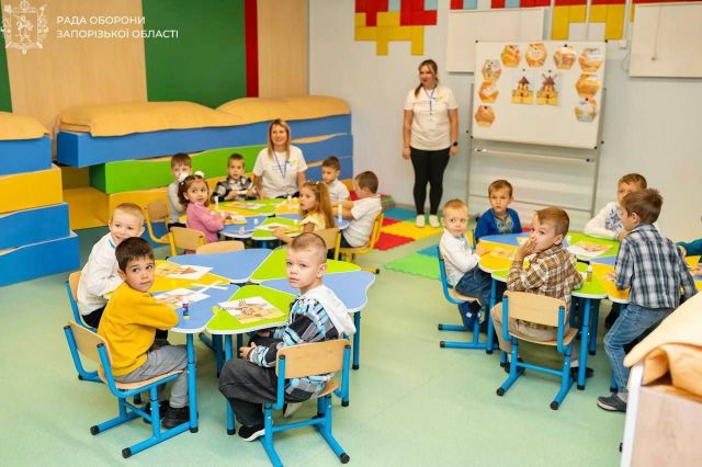 Безпечний простір для малюків: у Запоріжжі відкрили перший підземний дитячий садочок
