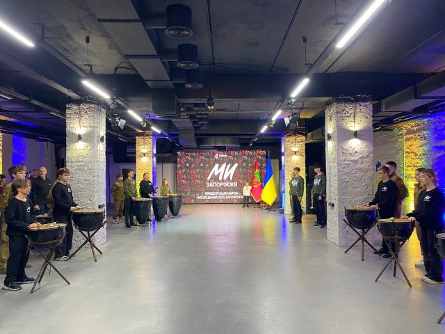 Освоїли гру на тулумбасах: у Запоріжжі створили новий дитячий музичний колектив