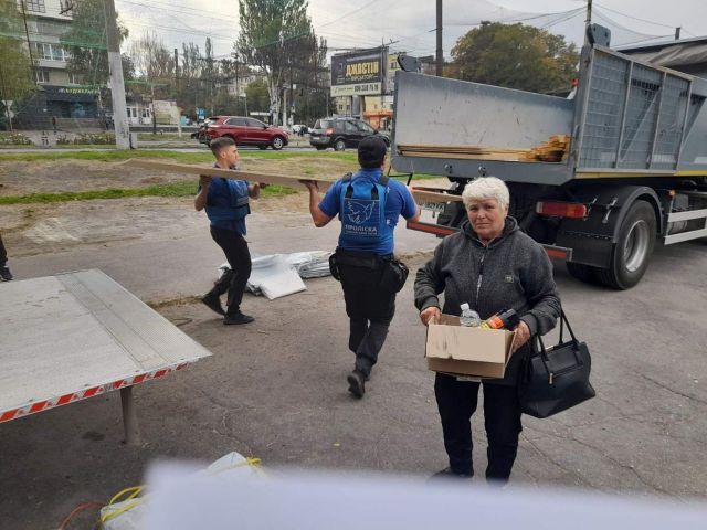 Голова та секретар залишаються в Комишувасі: безпекова ситуація у прифронтовій громаді значно ускладнилася