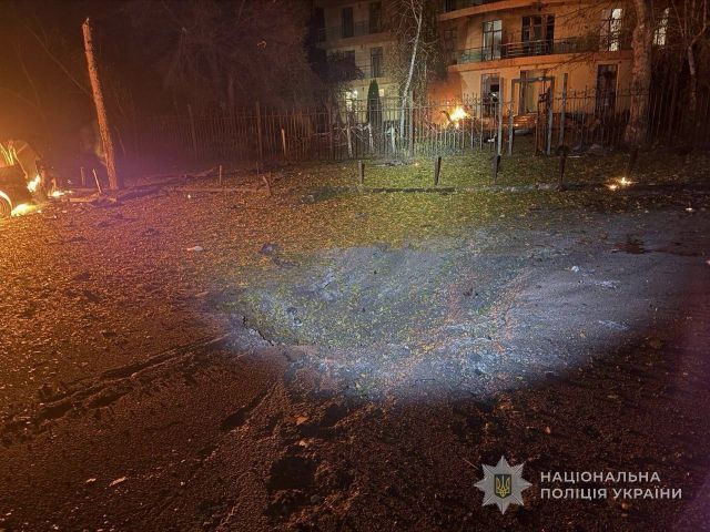Застосували авіабомби та безпілотники: внаслідок ворожих атак по обласному центру є поранені