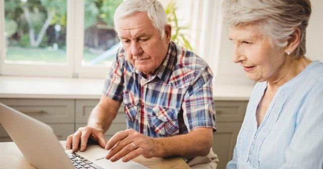 Працюватимуть в суботу: запорізькі фахівці Пенсійного фонду проведуть прийоми ВПО з важливих питань
